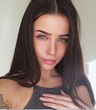 bisexual woman